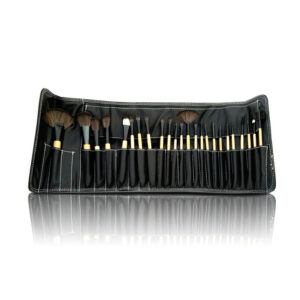 glamorous-24-piece-leather-brushes-set