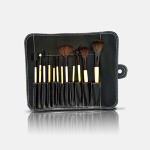 glamorous-12-piece-leather-brushset