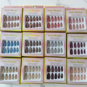 veris beauty nails1